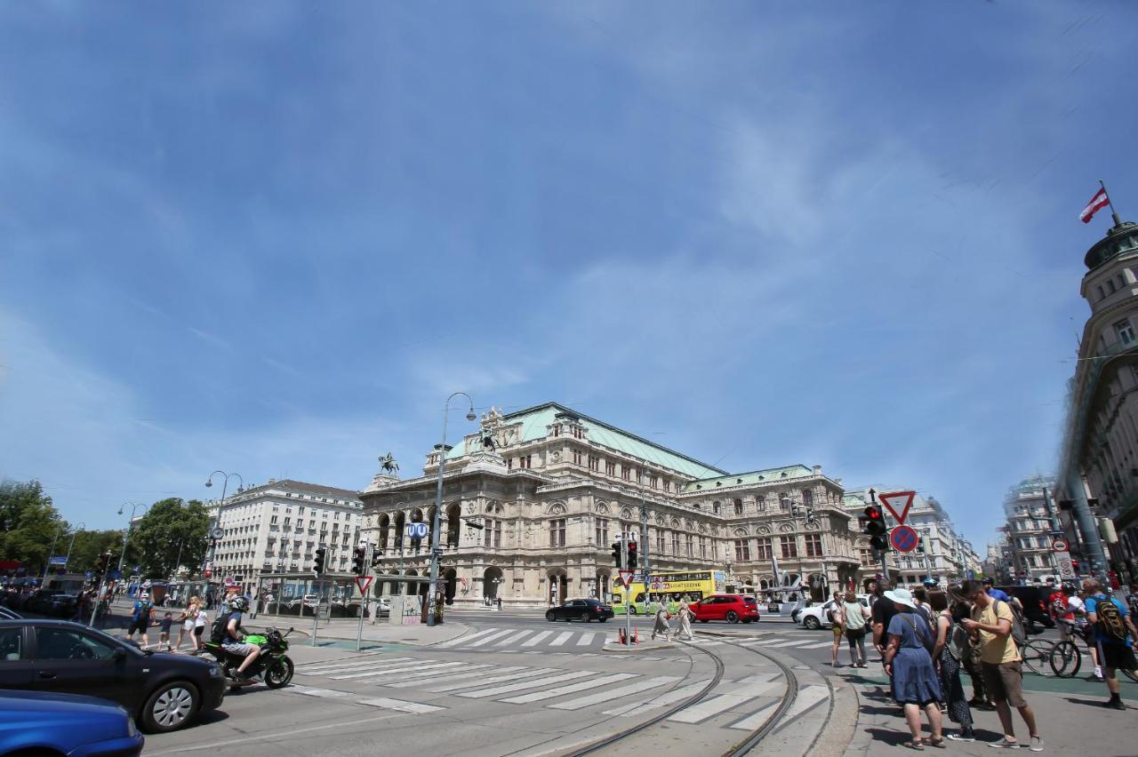 Apartments Vienna Opera Exterior foto